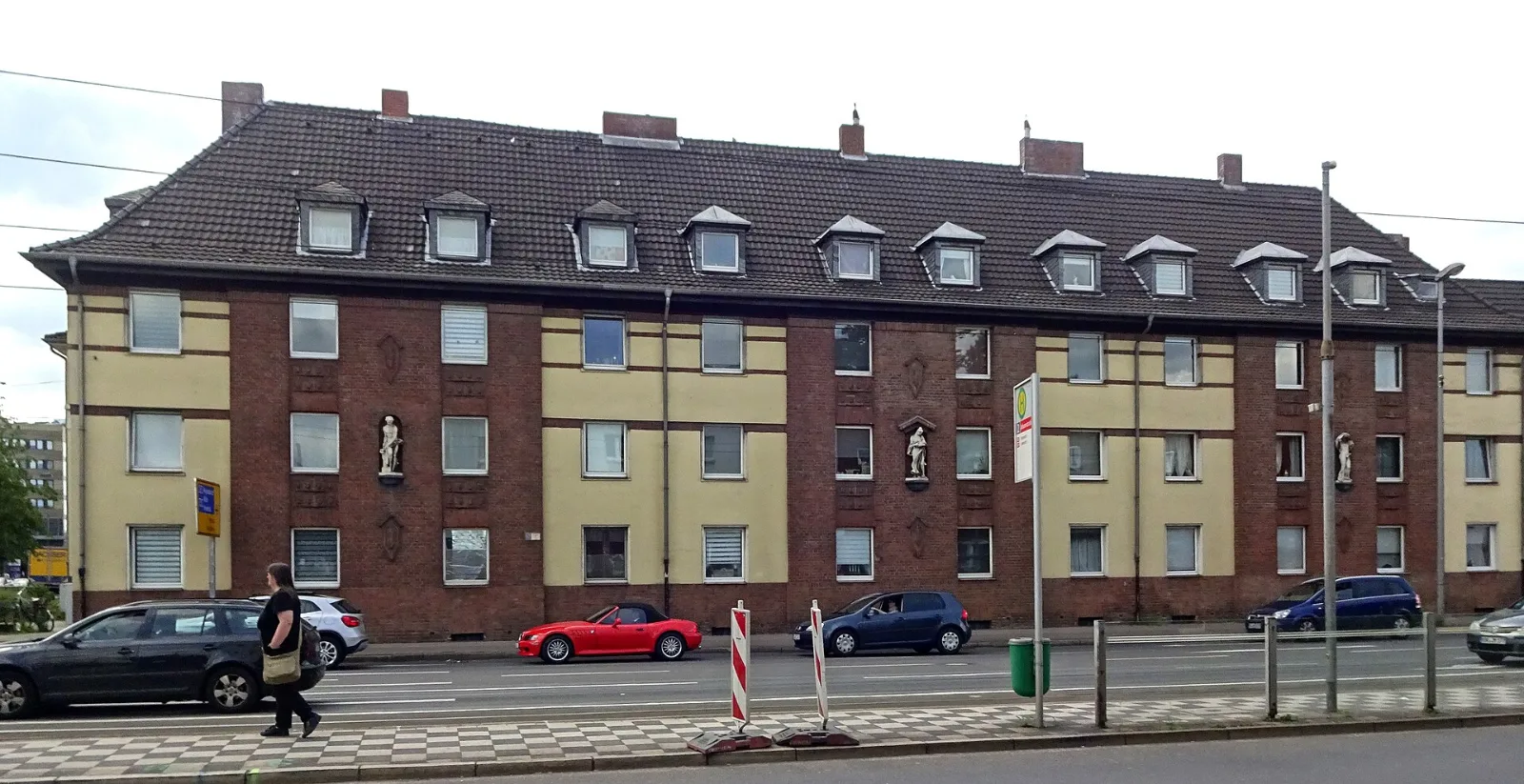 – Düsseldorf-Derendorf