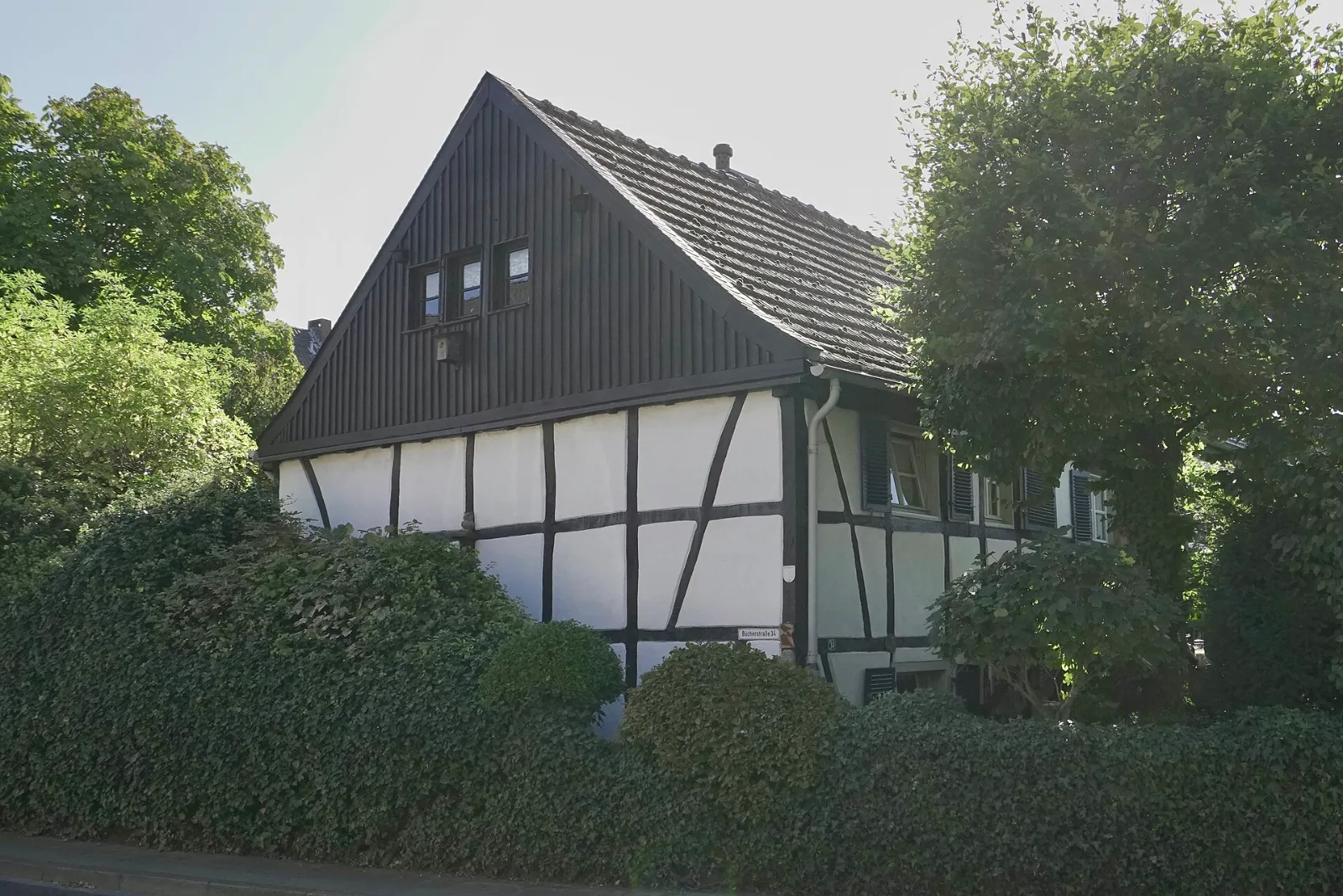 Fachwerkhaus Bücherstraße 34 (Baudenkmal) – Düsseldorf-Urdenbach
