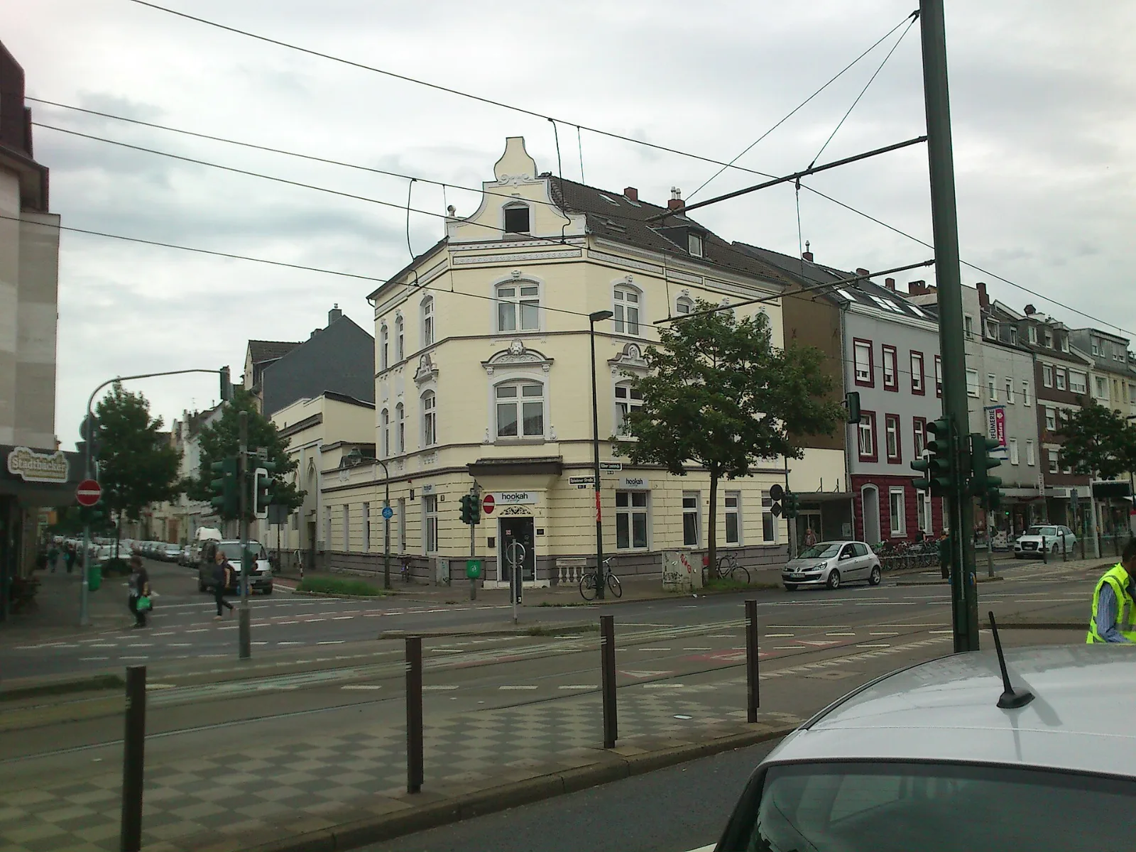 Gründerzeit-Eckhaus Kölner Landstraße 190 (Baudenkmal) an der Hauptstraße – Düsseldorf-Wersten