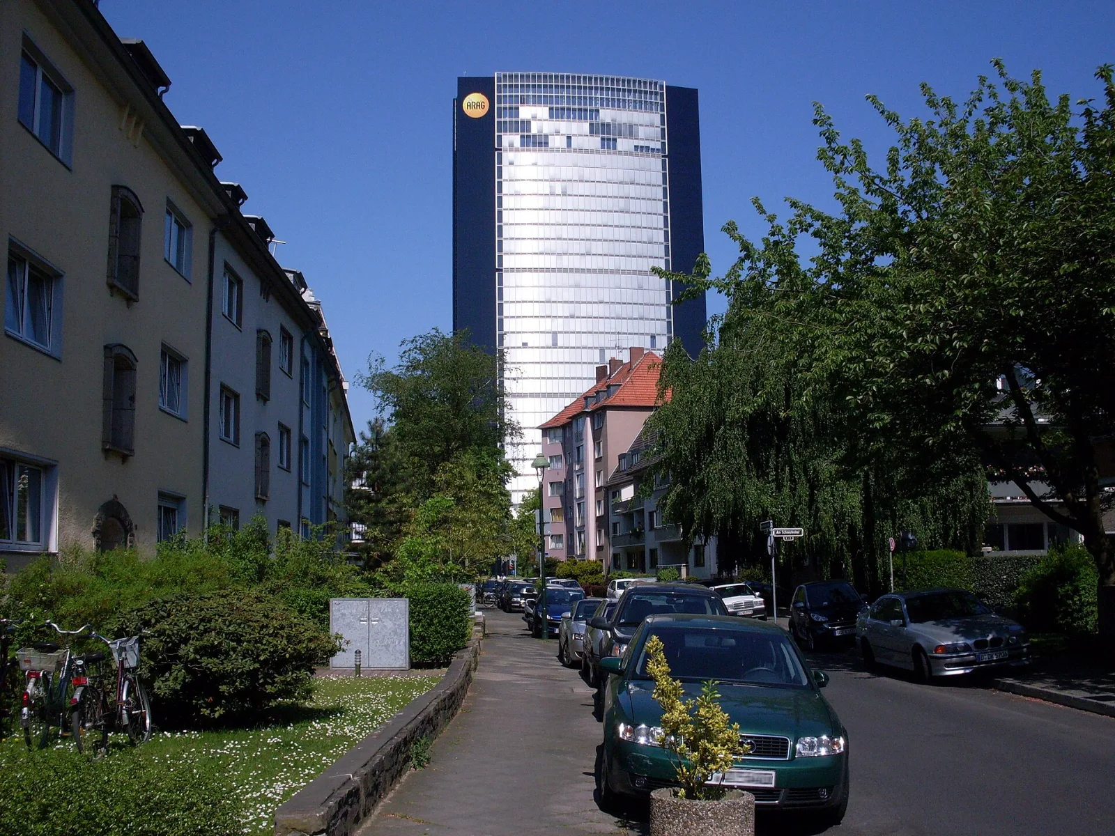 Wohnstraße Maurenbrecherstraße mit Altbauten – Düsseldorf-Düsseltal